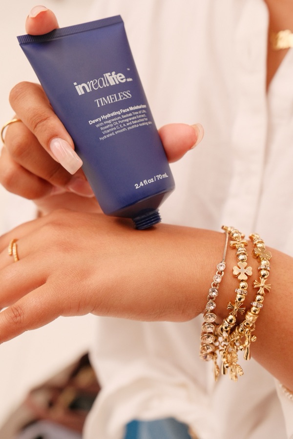 beauty & brands, photo 2 of 9